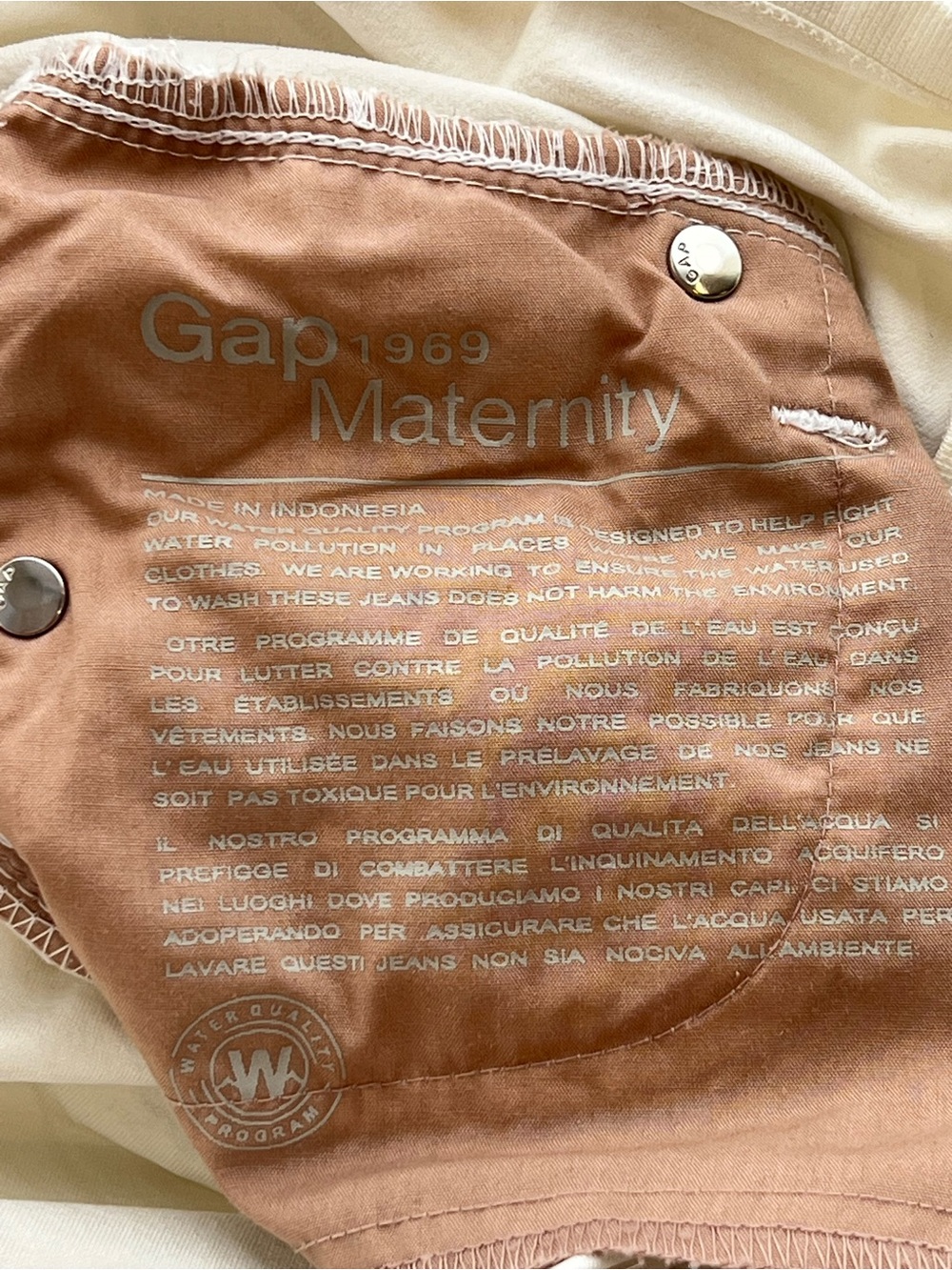 Gap 1969 Maternity White Jeans Size 26 - Picture 6 of 7